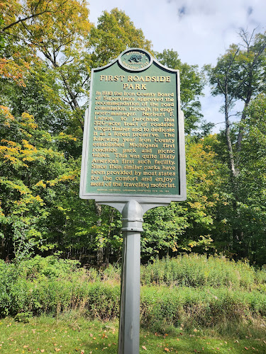 Larson Roadside Park