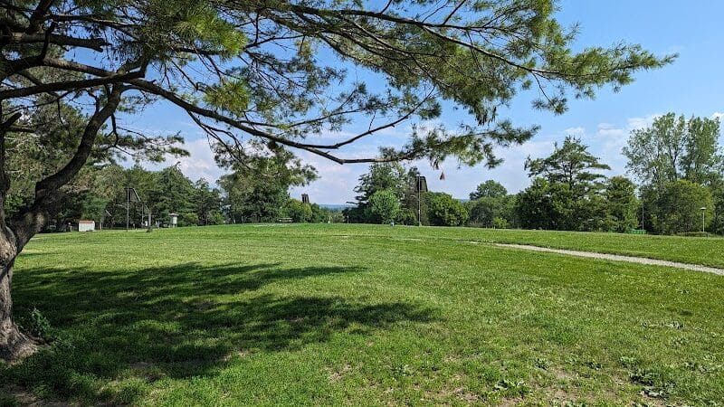 Ithaca Dog Park - Ithaca,