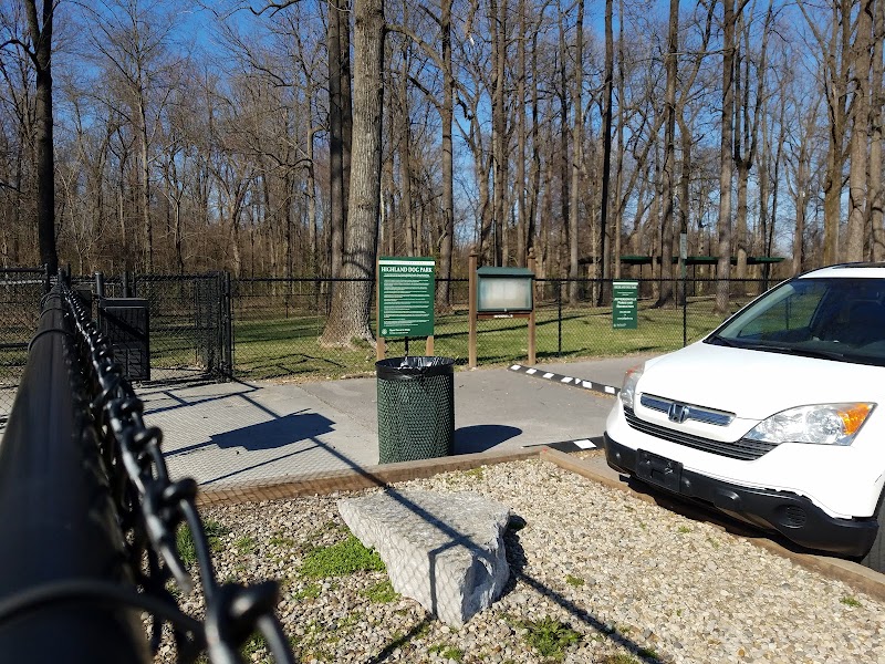 Highland Dog Park (Members Only) - Jeffersonville, IN