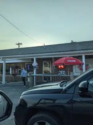 521 Filling Station