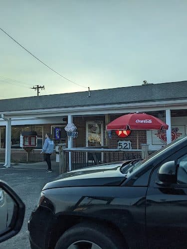 521 Filling Station