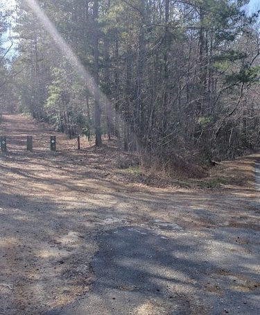 Hanging Rock Trailhead