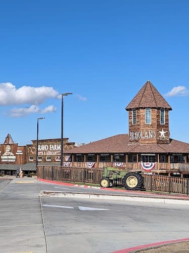 Dog Park at Bravo Land - Kettleman City, CA