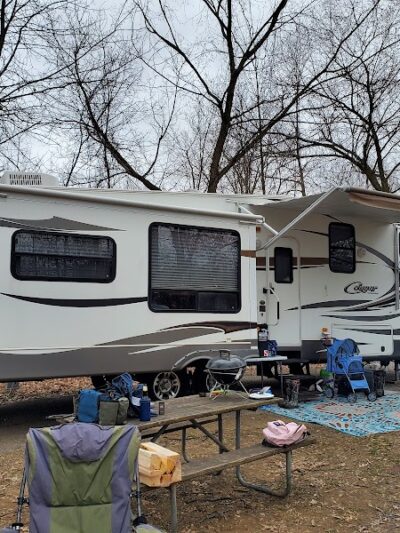Sleepy Hollow State Park - Parking Lot - South East - Laingsburg,