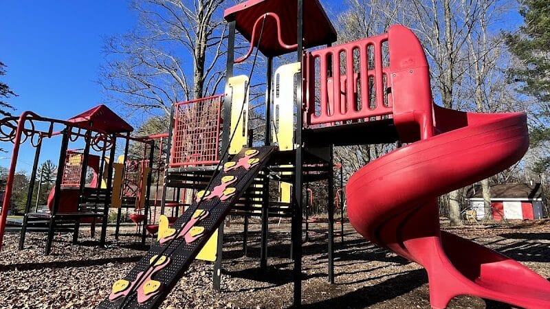 Lake Ann Park - Lake Ann,