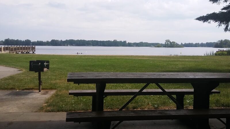 Lakeside Park - Lakeview,