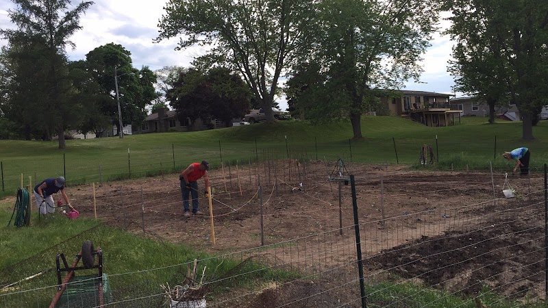 Ruby Wiseman Memorial Park - Lakeview,