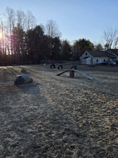 Robin's Garden & Dog Park - Lewiston, MI