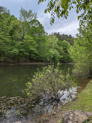 Lakeside trail