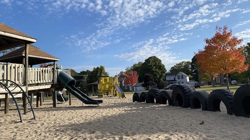 Old School Park - Mackinaw City,