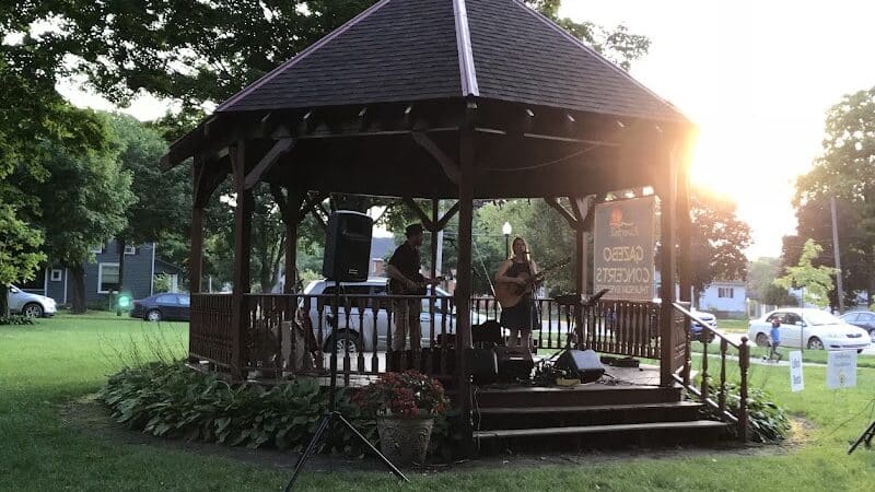 Wurster Park - Manchester,
