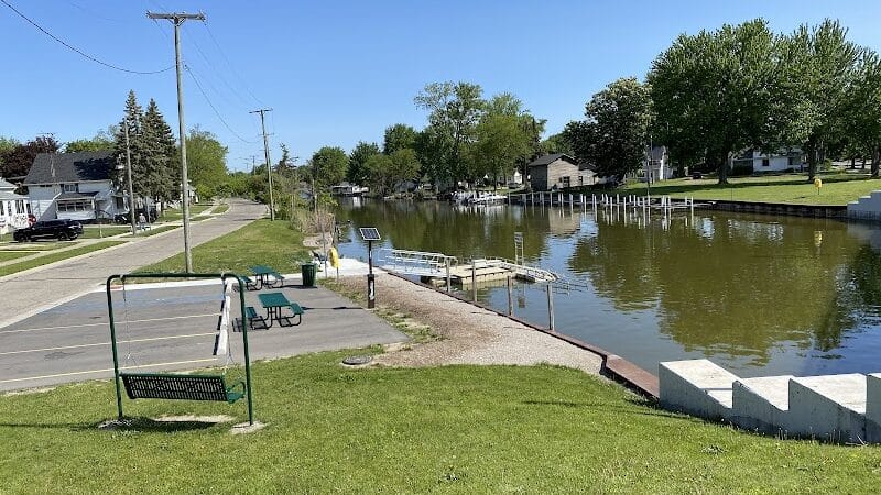 Marine City Kayak & Canoe Launch - Marine City,