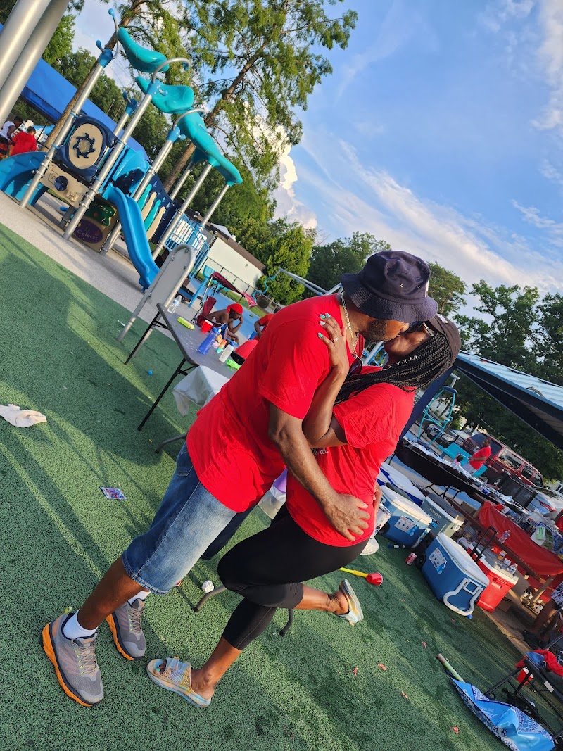 North Barnaby Swimming Pool - Marlow Heights, MD