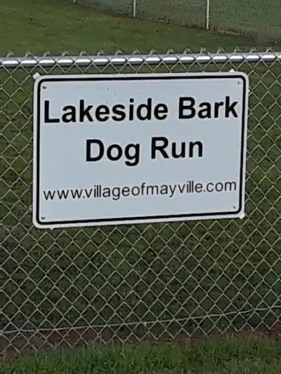 Lakeside Bark Dog Park - Mayville,