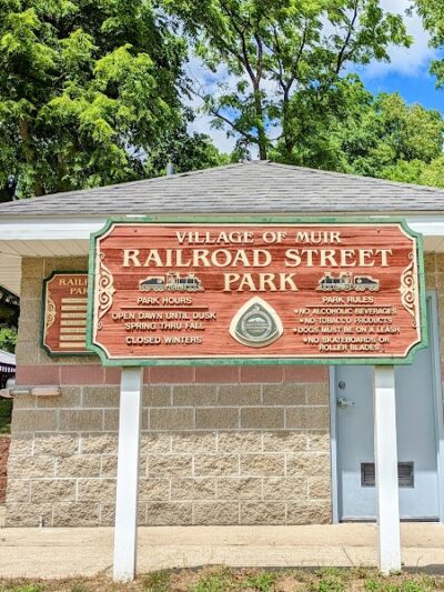 Railroad Street Park - Muir,