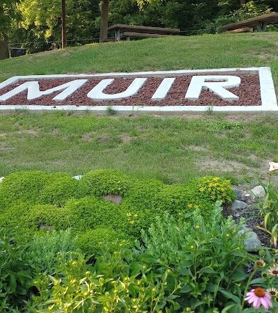 Railroad Street Park - Muir,