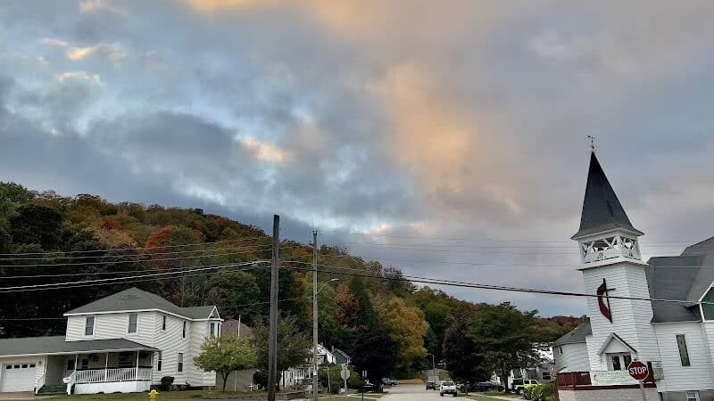 Lynn Street Playground - Munising,