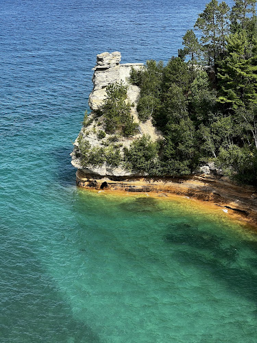 Miners Castle Trailhead