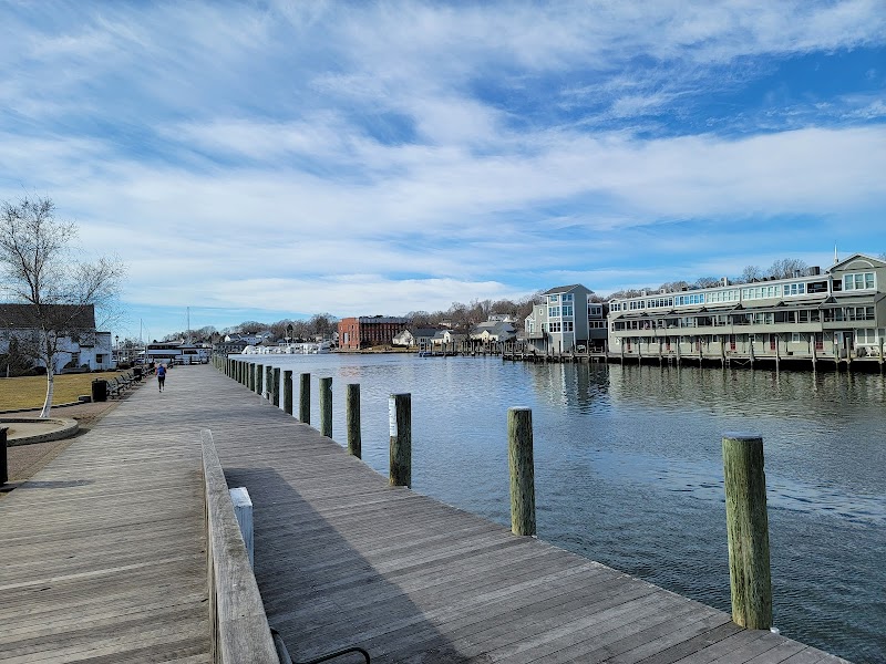 Mystic River Park - Mystic, CT