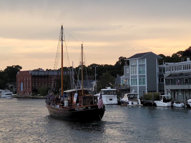Mystic River Park - Mystic, CT