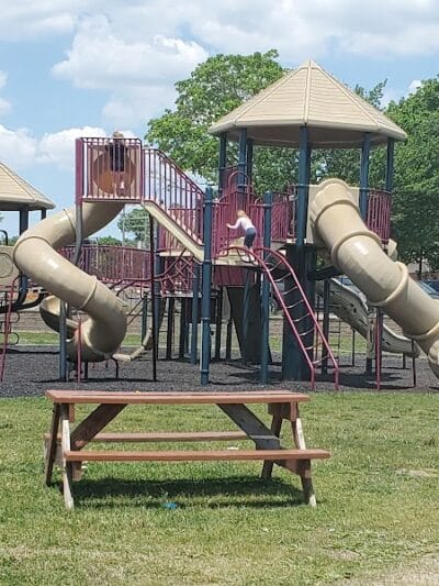 Walter & Mary Burke Park - New Baltimore,