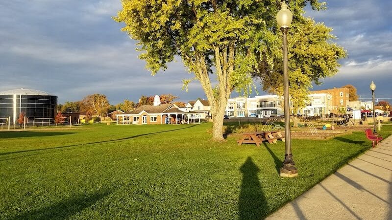 Walter & Mary Burke Park - New Baltimore,