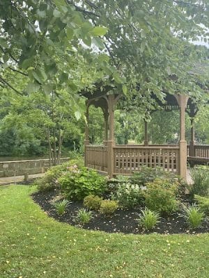 Oakford Lake Park