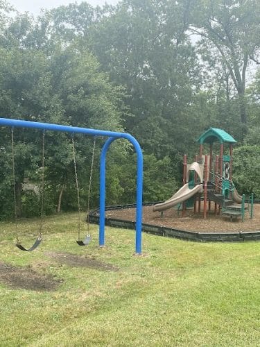 Oakford Lake Park