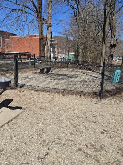 East Rock Dog Park - New Haven,