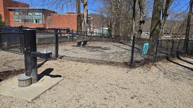 East Rock Dog Park - New Haven,