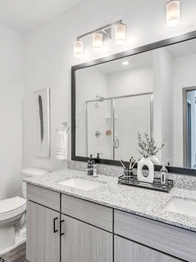 The Crossings Luxury Apartment Homes - New Hudson,