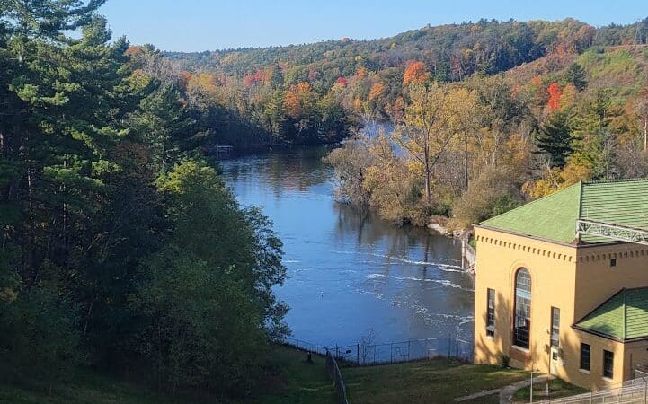 Hardy Dam Trailhead - The Dragon - Newaygo,