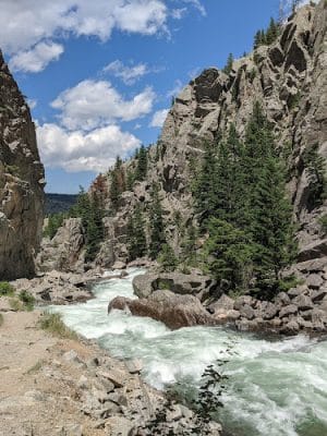 Sioux Charley Lake Trailhead - Nye, MT