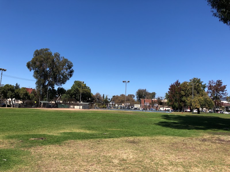 Mosswood Park Large Dog Run - Oakland, CA
