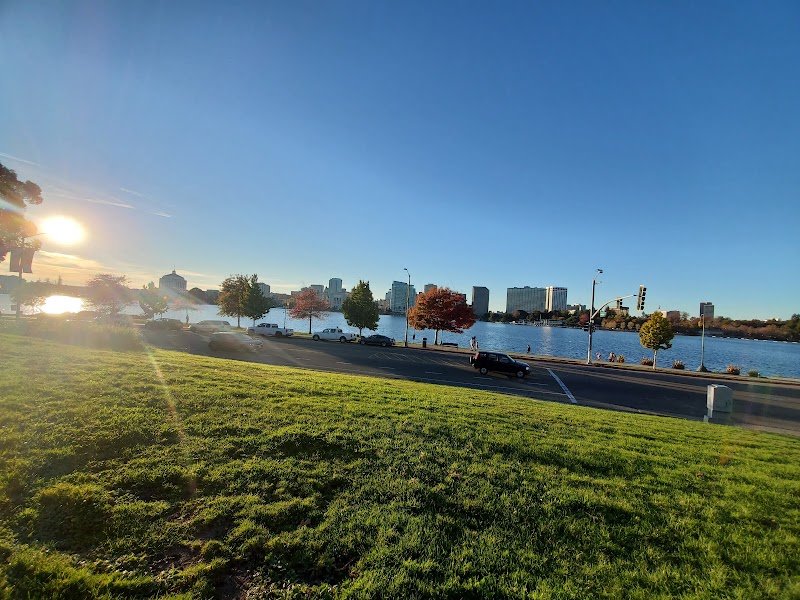 Pine Knoll Park - Oakland, CA