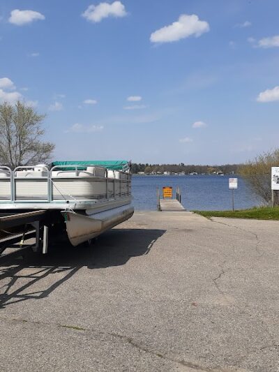 Long Lake Boat Launch - Orleans,