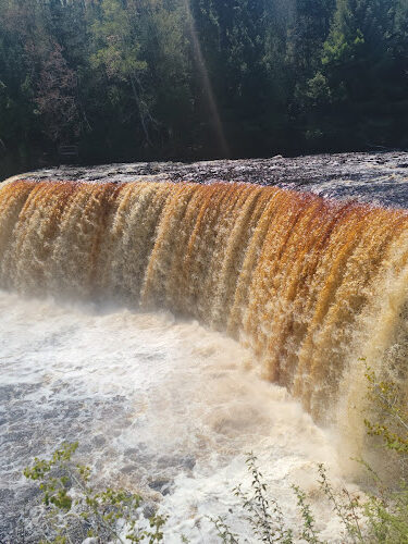 Tahquamenon Upper Falls Parking Lot