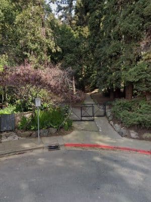 Off Leash Dog Area Entrance