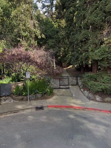 Off Leash Dog Area Entrance