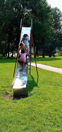 Cherry Lawn Park