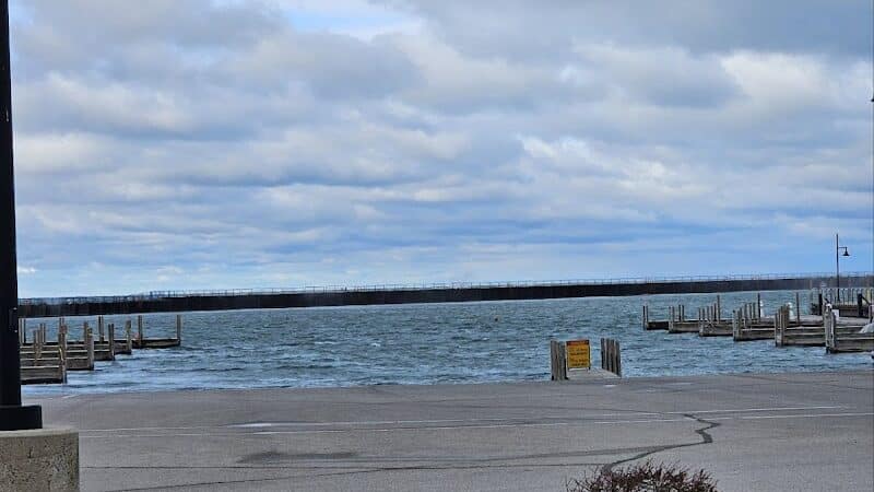 Lake Huron Roadside Park - Port Sanilac,