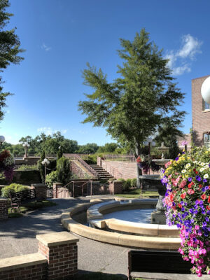 Lagrange park
