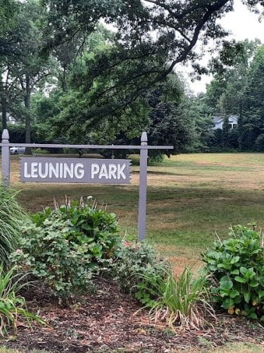 Leuning Park