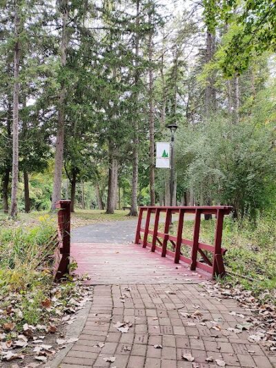 Lake Norcentra Park - Rochester Hills,