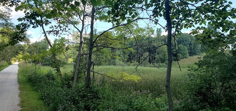 Paint Creek Trail parking - Dutton Rd - Rochester Hills,