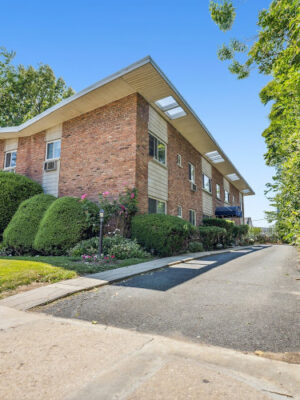 Forest Gardens Apartments