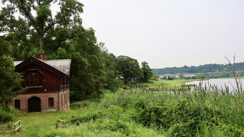 Cedarmere Park - Roslyn, NY