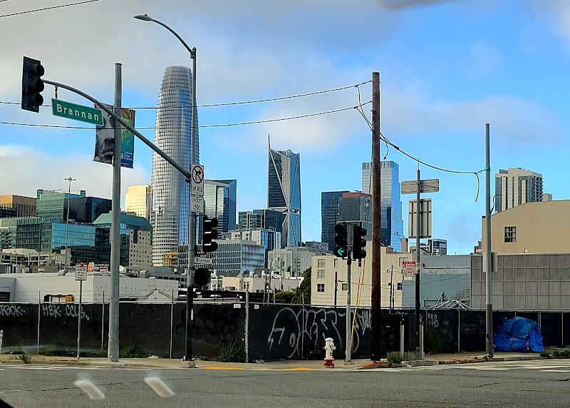 Berry Street Dog Park - San Francisco, CA
