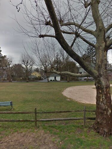 Roslyn Park
