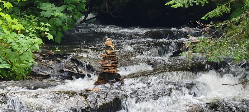 Sable Falls Trail Parking - Seney,
